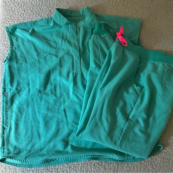 Figs Technical Collection Set - Picture 2 of 15